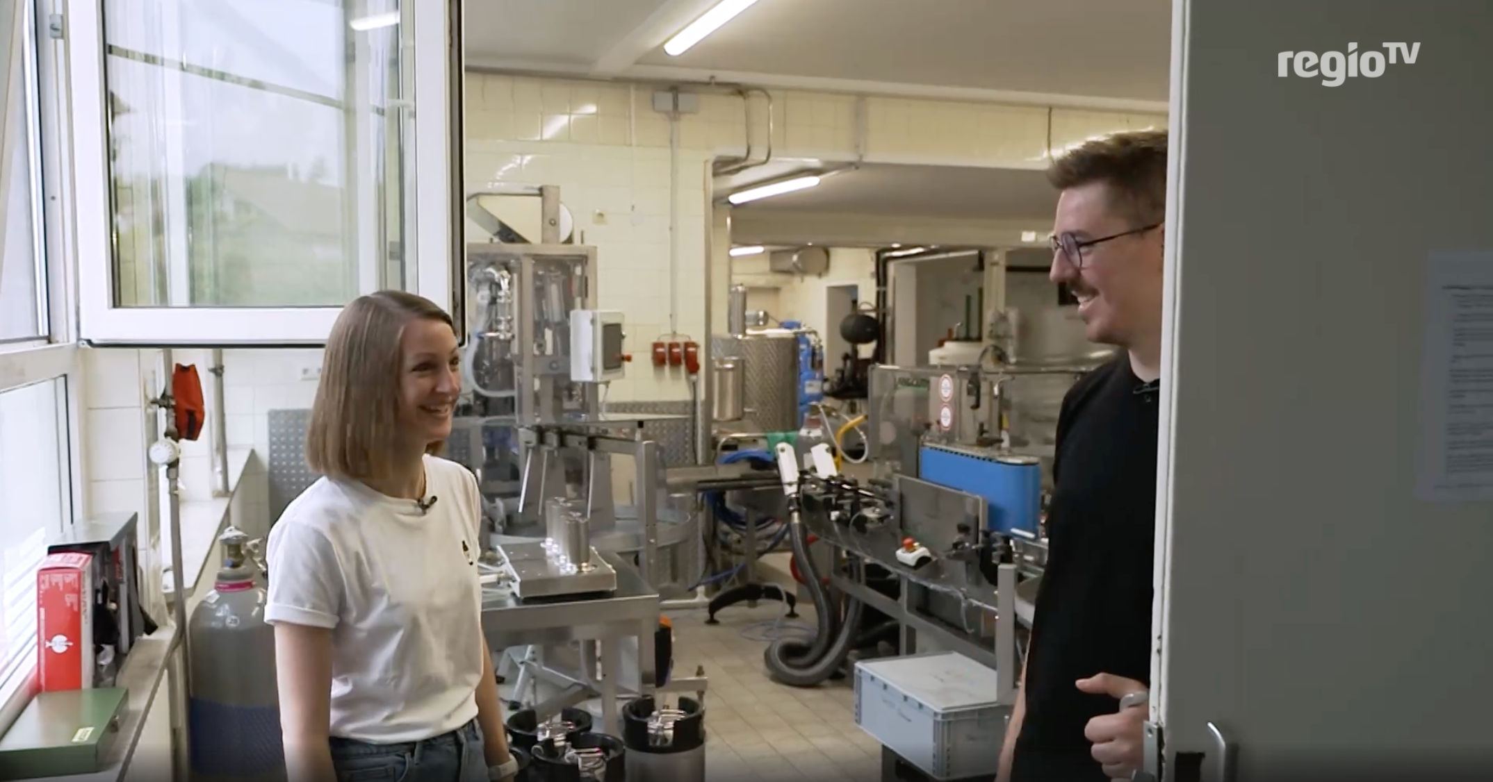 Vom Fenstersims ins Fernsehen: Erfrischerling bei RegioTV